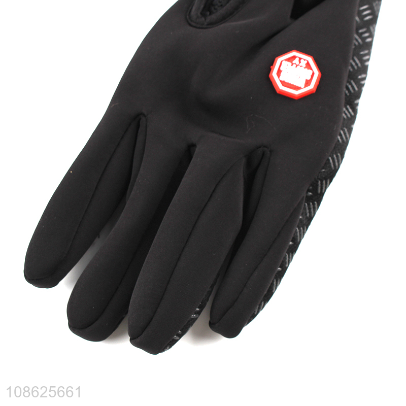 Wholesale outdoor winter windproof cycling gloves for men and women