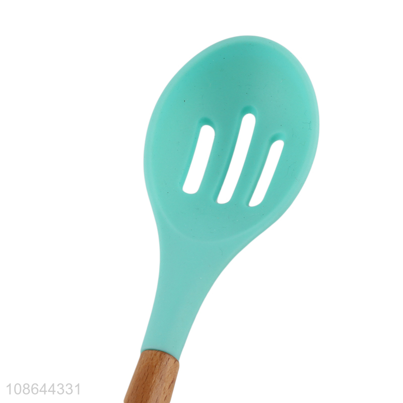Wholesale wooden handle silicone slotted spoon silicone kitchen utensil