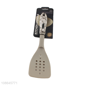 High quality heat resistant silicone slotted kitchen spatula turner