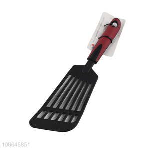 Wholesale heat resistant nylon slotted fish spatula turner for kitchen