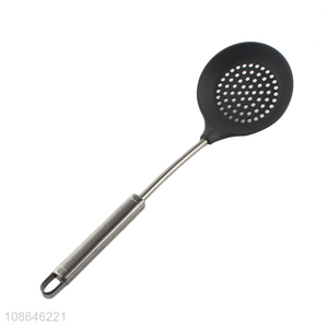 Good quality long handle kitchen utensils slotted ladle spoon