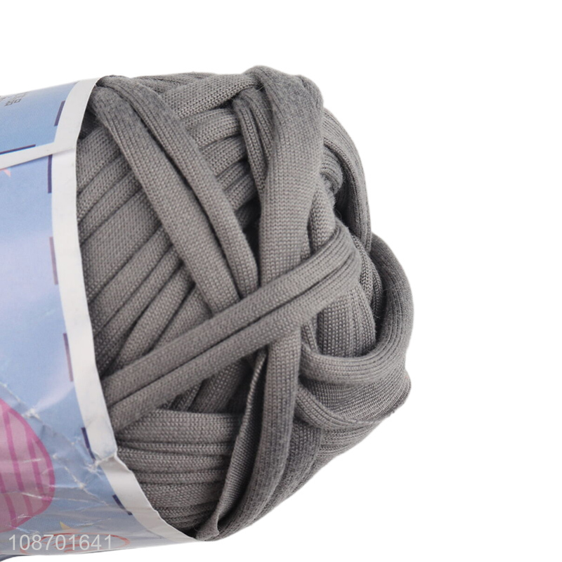 Wholesale 90g 120m chunky polyester yarn for hand knitting cat nest