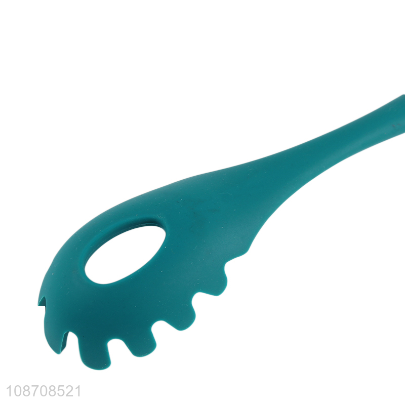 Good selling silicone kitchen utensils spaghetti spatula pasta server wholesale