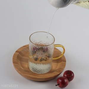 Wholesale textured glass water cup glass coffee mug with colored handle