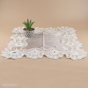 Good quality square tabletop decoration embroidered table cloth