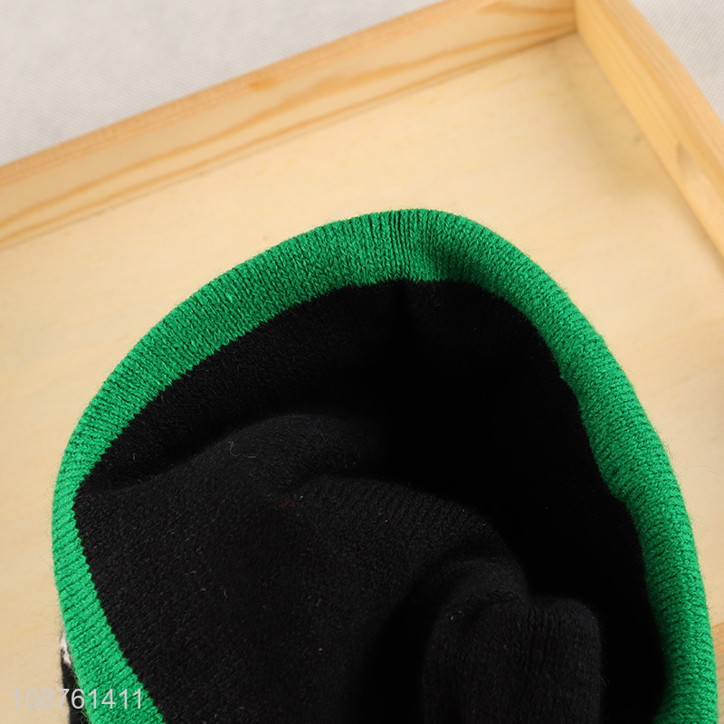 Factory supply Christmas jacquard knitted cuff beanie with pom pom