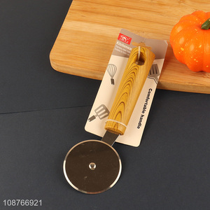 New product pizza wheel cutter
