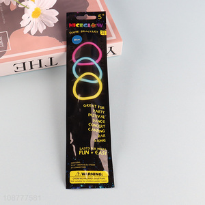 Good quality glow sticks for <em>bracelet</em> party favors