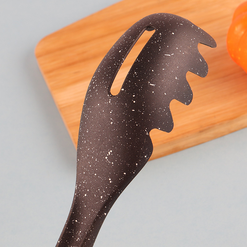 Hot items nylon spaghetti spatula for kitchen utensils