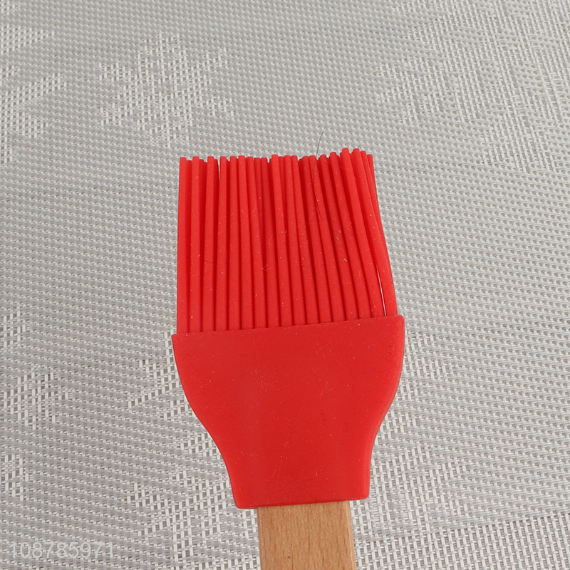 Wholesale wooden handle silicone grilling pastry brush