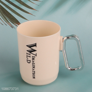Wholesale plastic tooth mug toothbrush cup with carabiner for camping