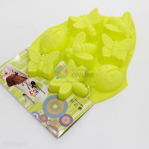 8-grid insect shape cake mould