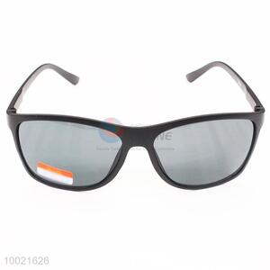 Wholesale Cheap New Fashion Men's Sunglasses with High Quality