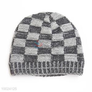 Comfortable Check Pattern Beanie Cap/Knitted Hat for Winter