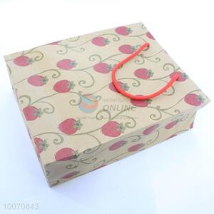 Strawberry kraft paper gift bag/shopping bag