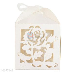 Flower Shape Wedding Gift Box With Silk Ribbon