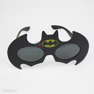 Fashion bat shaped plastic glasses/glasses for party