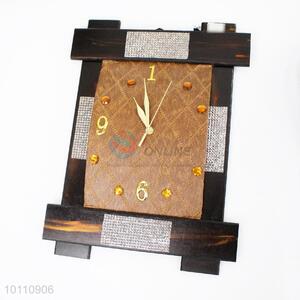 Wholesale Eco-friendly Rectangle Shaped Wooden Wall Clock