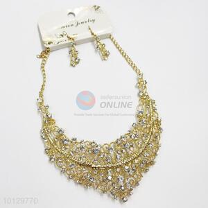 Super design hollow gold alloy necklace with clear stones