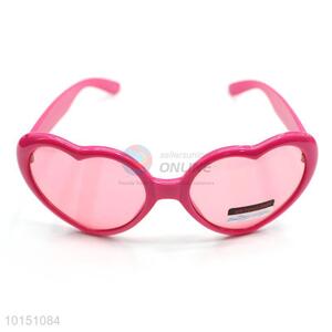 Creative Design Heart Sunglasses For Lady