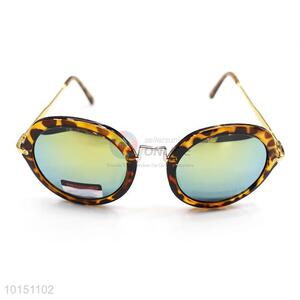 Wholesale Sunglasses With Leopard Grain Border