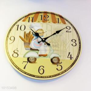 Round Shaped Funny Baker Pattern Wall Clock for Home Decoration