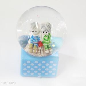 Exquisite wedding glass snow globe