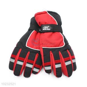 China factory price high quality red&black glove