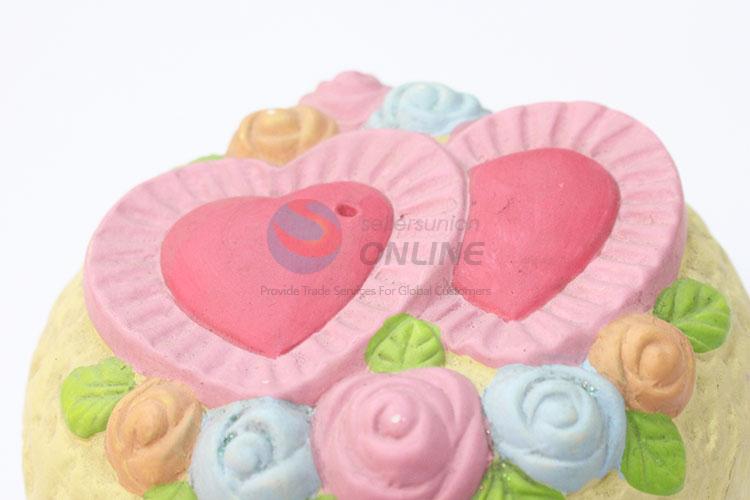 Promotional cool low price cake shape money box