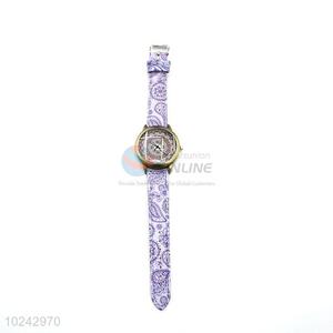 Wholesale Purple Wrist Watch with Leathern Watchband for Sale