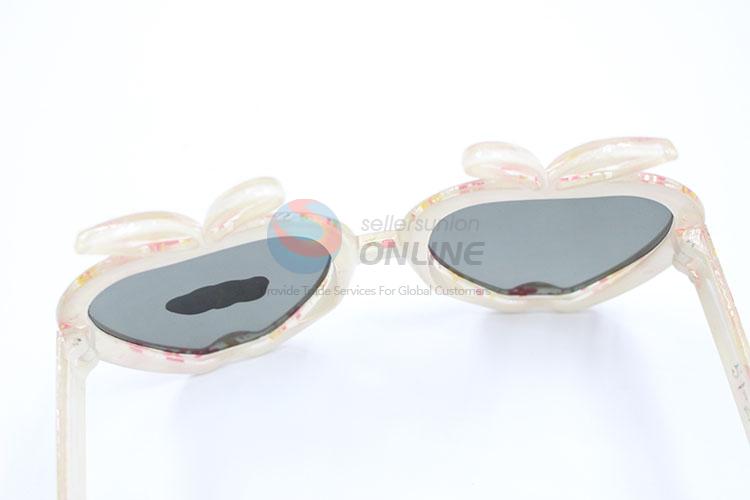 Fashion Style Apple Shape Flower Framed Sunglasses For Children