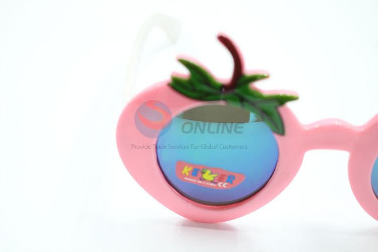 Fashion Design Strawberry Shape Flower Framed Sunglasses For Children