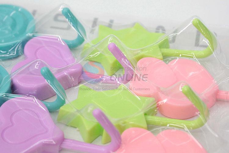 Latest Design Cute Shaped 8 Pcs Plastic Sticky Hook