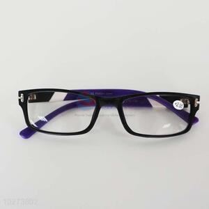 Square Shaped Presbyopic Glasses for Old Man