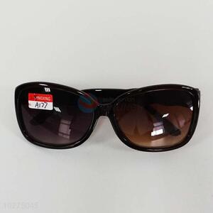 Fashionable Sunglasses with Wholesale Price
