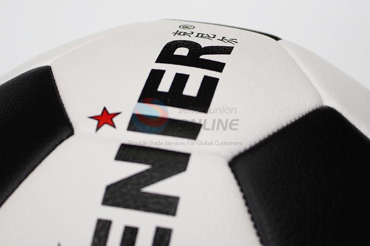 Hot Sale Outdoor Football 4.0PU Soccer Ball with Yarn Liner