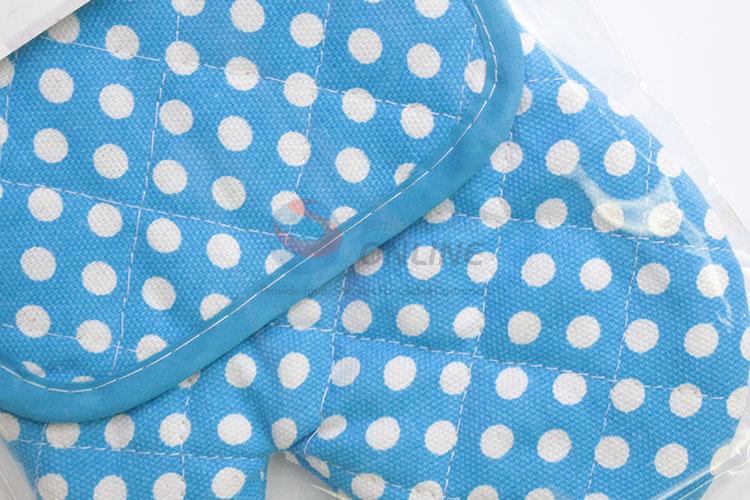 2 Pcs/Set Blue Dotted Printed Microwave Oven Mitts Mat Set Plus Thick Gloves Cotton Mat