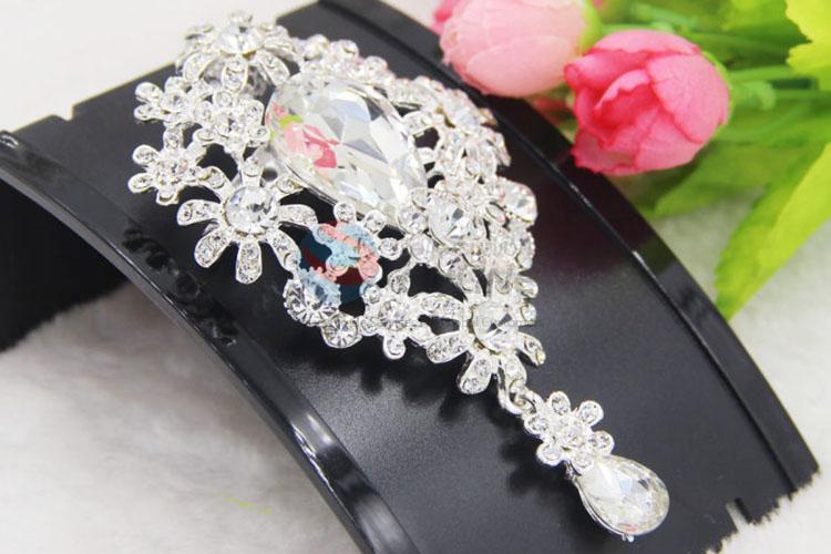Promotional Gift Rhinestone Breastpins for Evening Dress