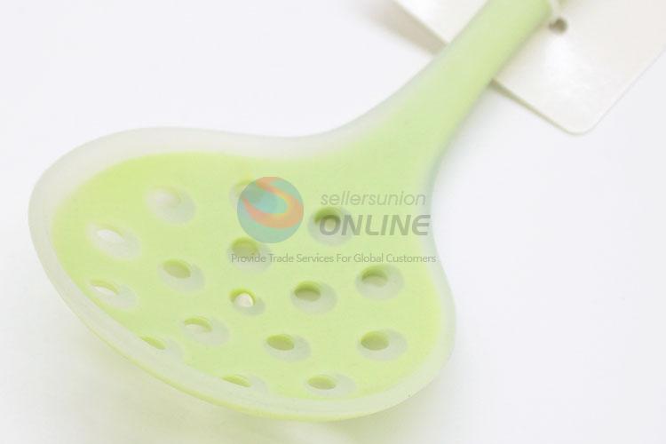 Low price cute useful green leakage ladle