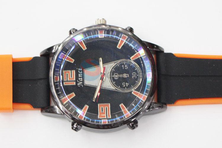 Best Selling Mens Watch with Silicone Strap