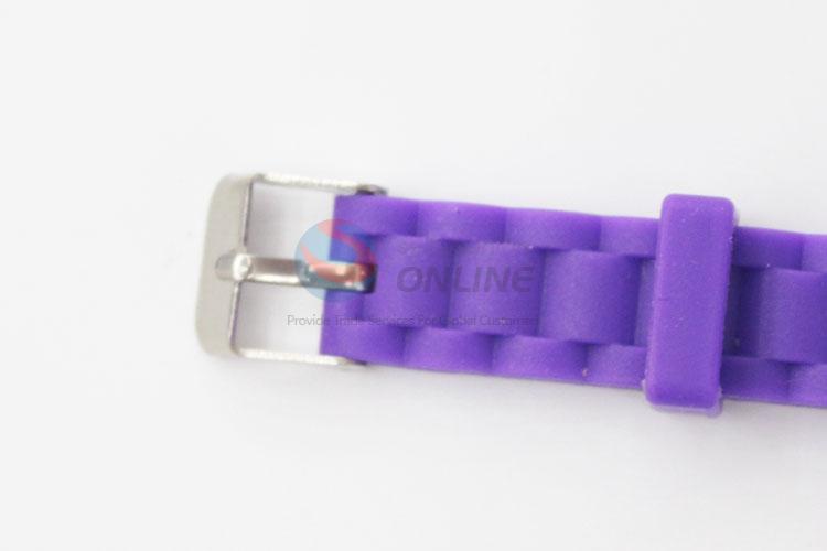 Best Selling New Womens Watch with Silicone Strap