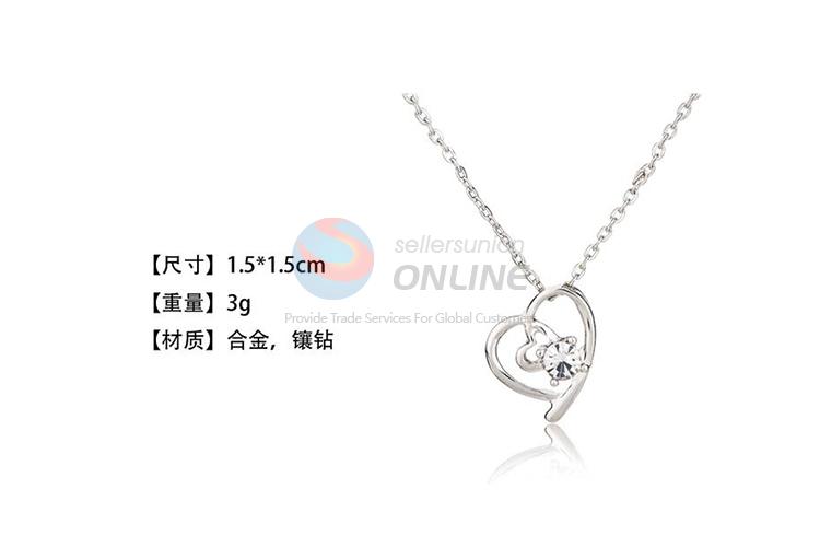 Delicate design good quality heart shaped short necklace