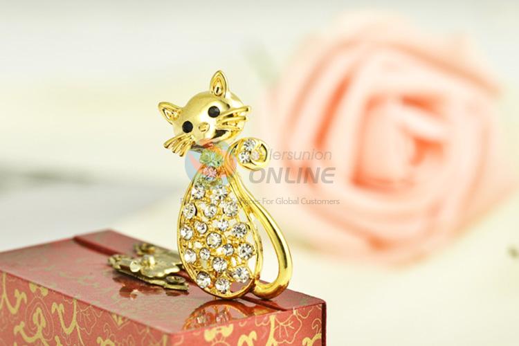 Competitive price hot selling cat brooch