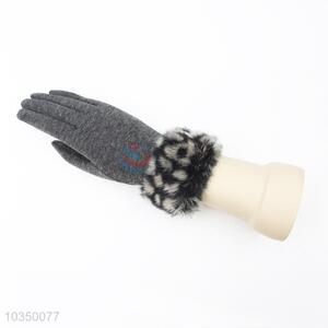 Low price factory promotional women winter warm gloves