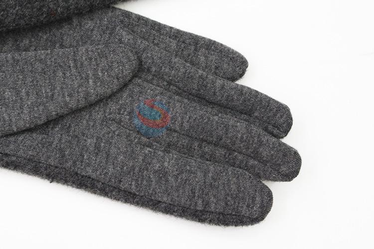 Popular design low price women winter warm gloves