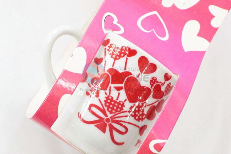 Fashion cheap heart flower pattern ceramic cup