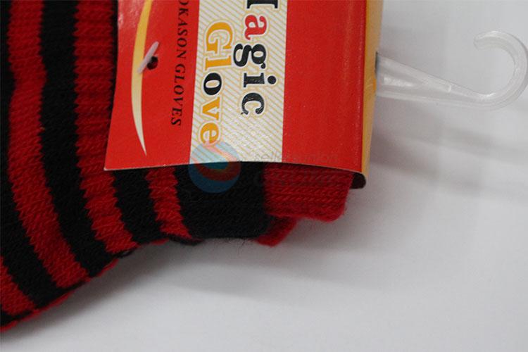 Modern design stripe knitted gloves