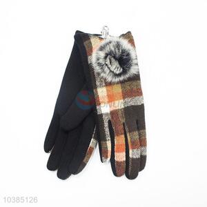 Unique Design Women Winter Glove with Fur Ball