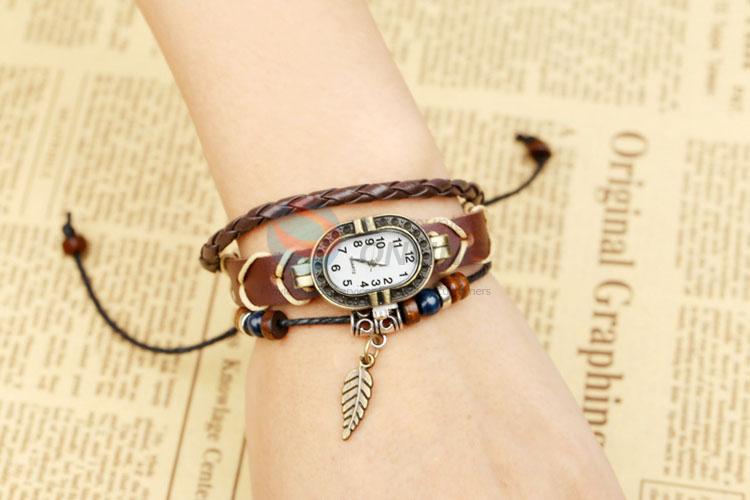Cool Design Leather Bracelet Fashion Wristwatch