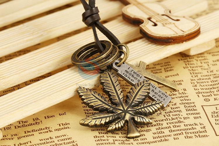 Popular Retro Style Maple Leaf Pendant Leather Necklace